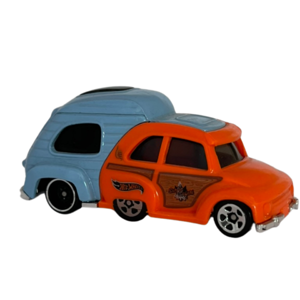 Hotwheels Araba HB80
