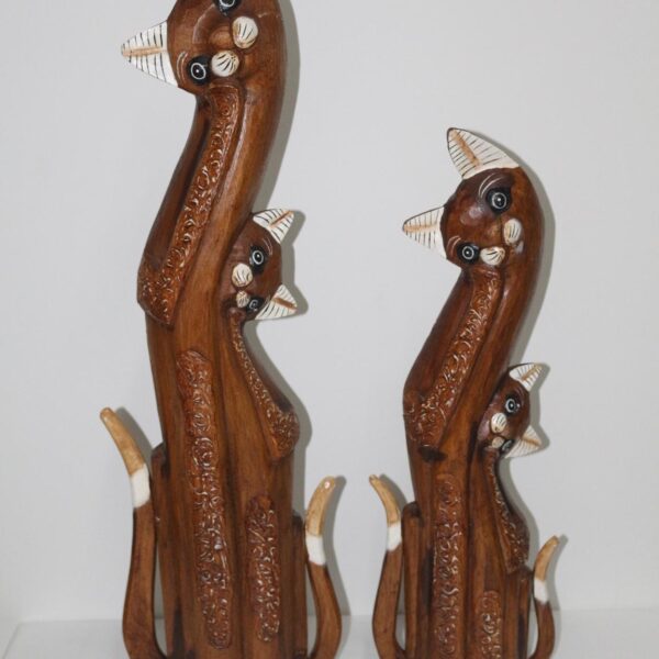 AHŞAP 2'Lİ KEDİ SETİ YAVRULU 80CM-60CM KAHVERENGİ