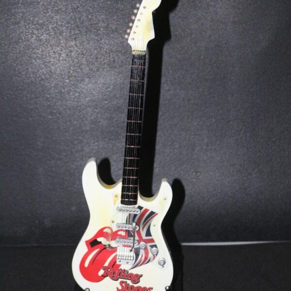 DEKORATİF GİTAR 23CM ROLLING STONES AYAKLI