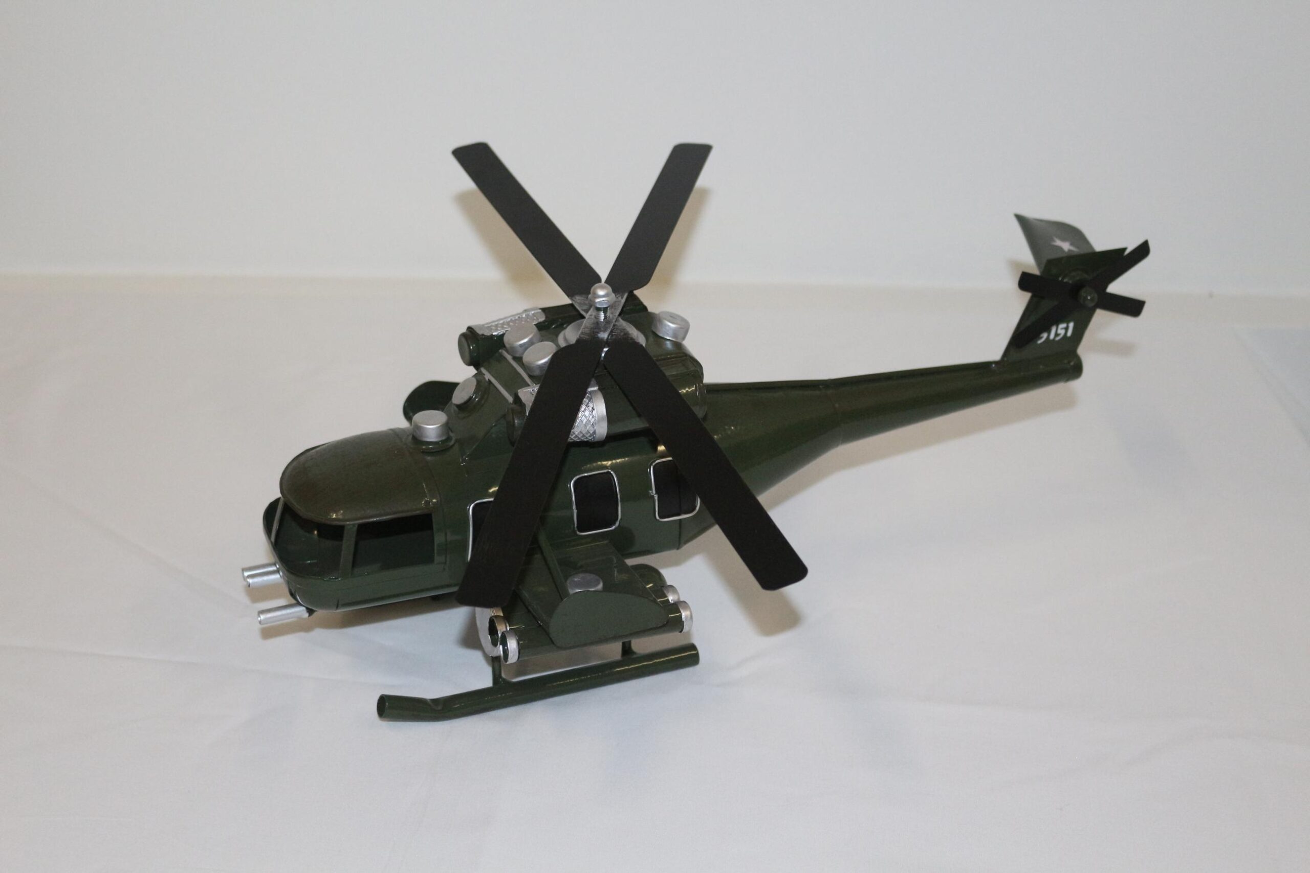 METAL HELIKOPTER 1.1jpg