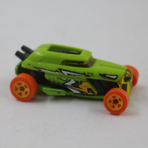HOTWHEELS ARABA  RIP ROD YEŞİL