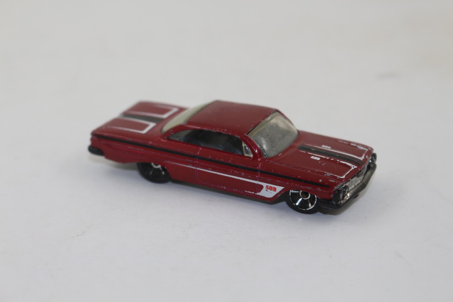 HOTWHEELS MODEL 61 IMPALA1