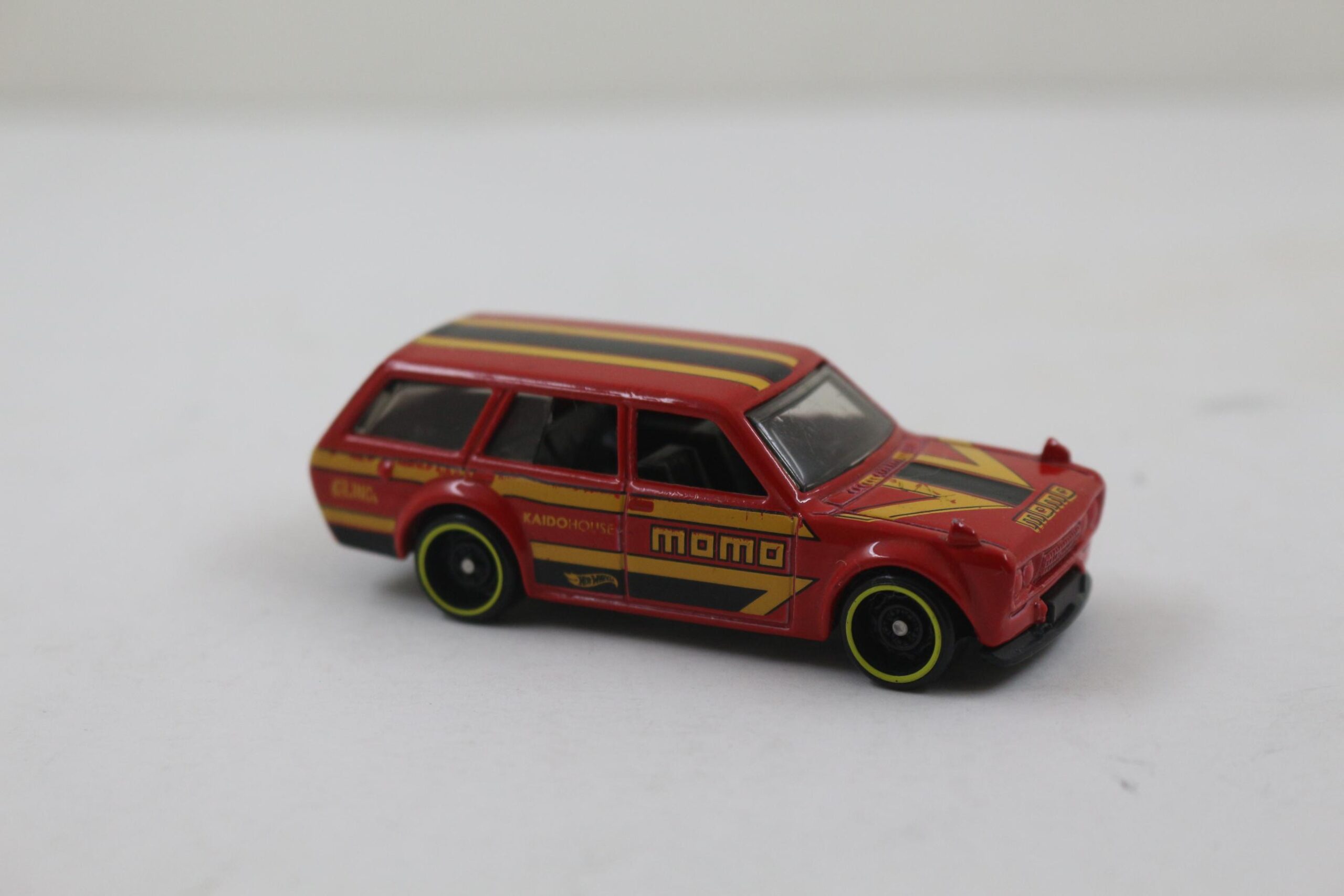 HOTWHEELS MODEL 71 DATSUN 510 WAGON1