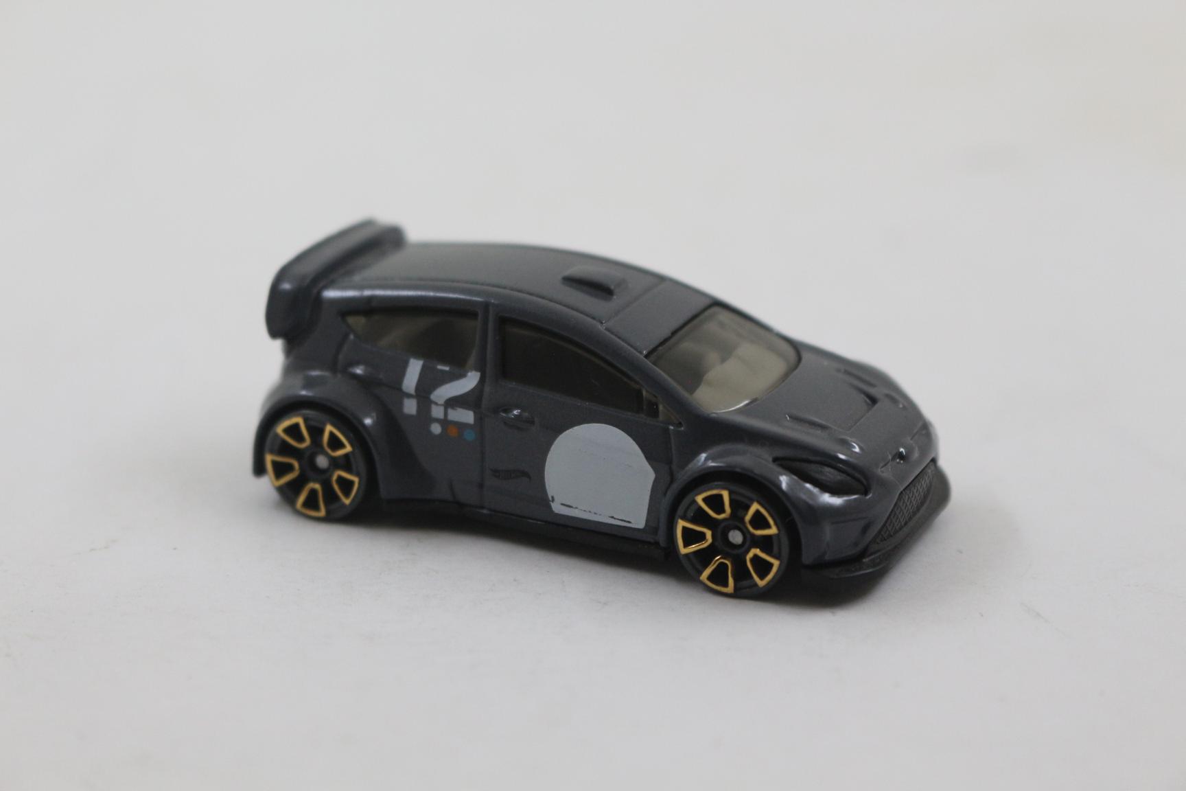 HOTWHEELS MODEL FORD FIESTA GRI2