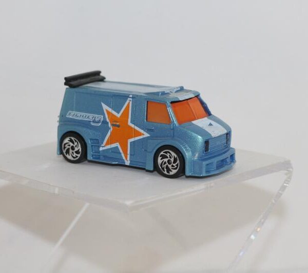 MAJORETTE MODEL  VAN FIGHTERS