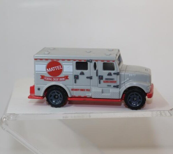 MATCHBOX  ARABA ARMORED CAR MATTEL
