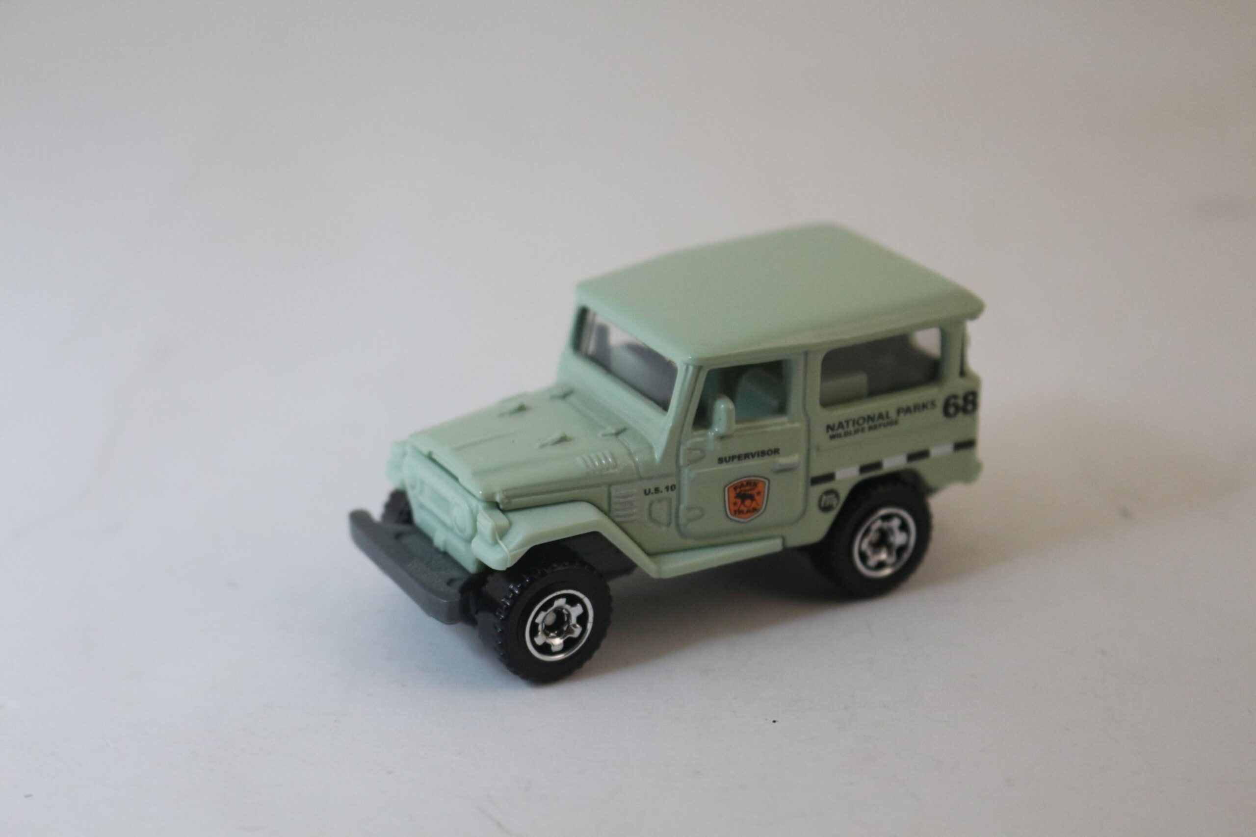 MATCHBOX MODEL TOYOTA LAND CRUISER 1968 2